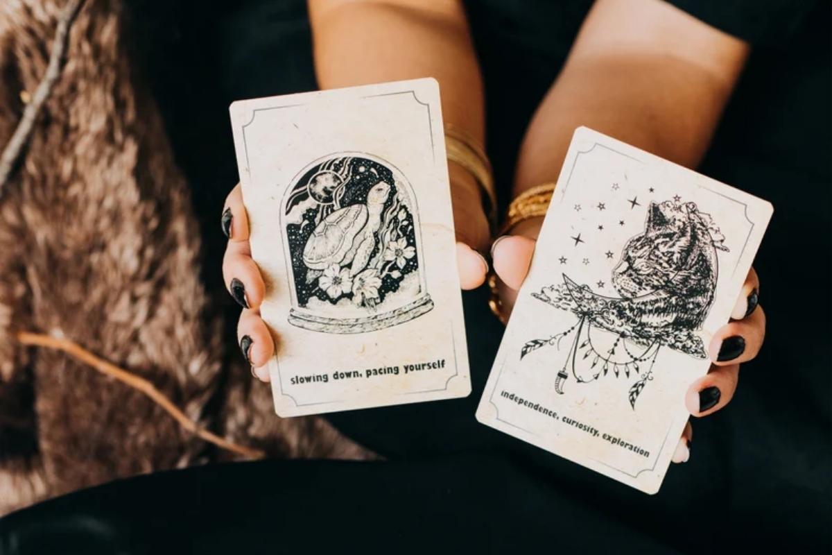 The 20 Best Oracle Cards for Your Spiritual Intuition – Wild Simple Joy